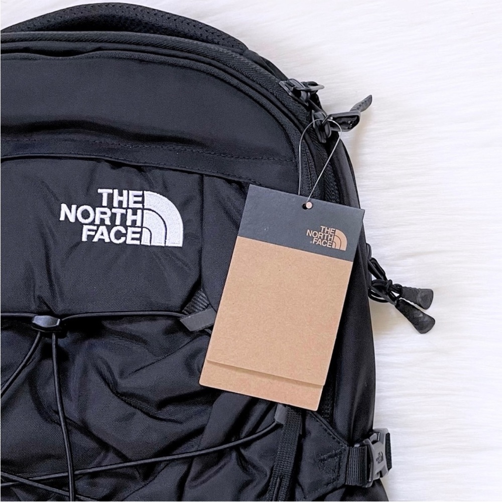 The North Face Unisex Borealis 28 Liter Backpack In Black - Picture 2 of 11